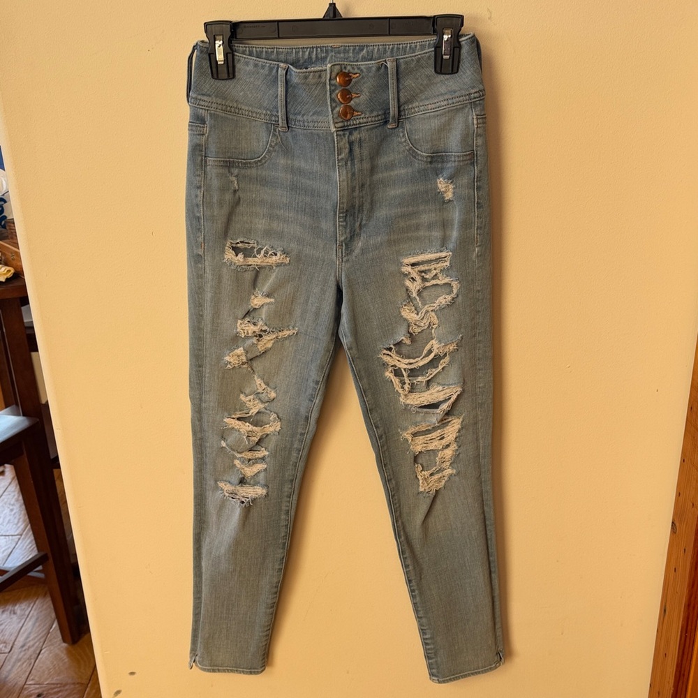 American Eagle Super High-Rise Distressed Light Blue Women's Jeggings